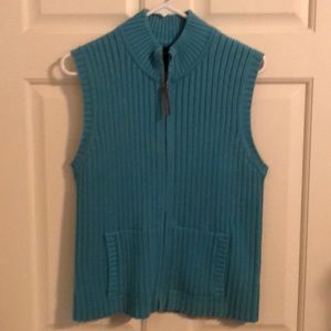 Ralph Lauren 100% cotton sweater vest with zipper and two side pockets. Size L